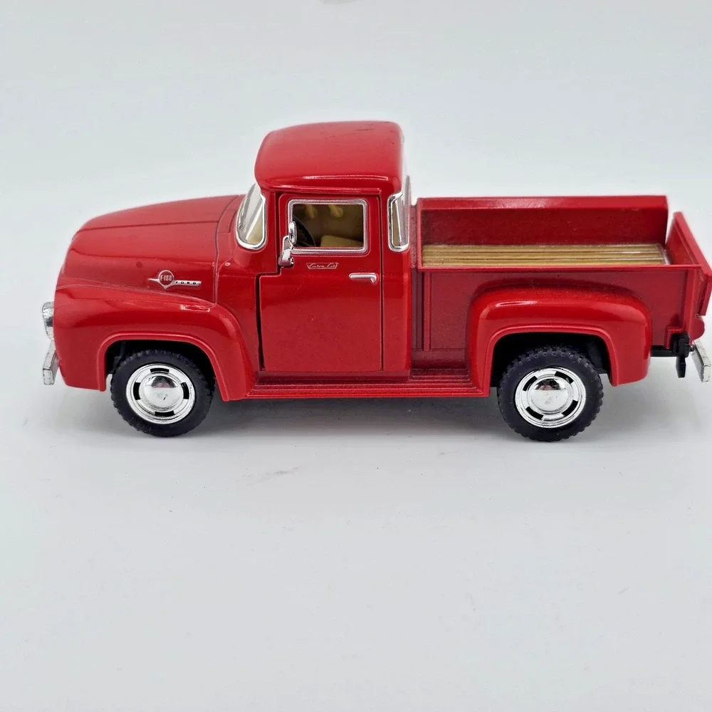 Kinsmart 1956 Ford F-1-00 Pickup Truck Scale 1/38 Red Pull Back